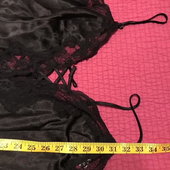 Gorgeous Fredericks of Hollywood slip dress/chemise - Picture 9 of 11